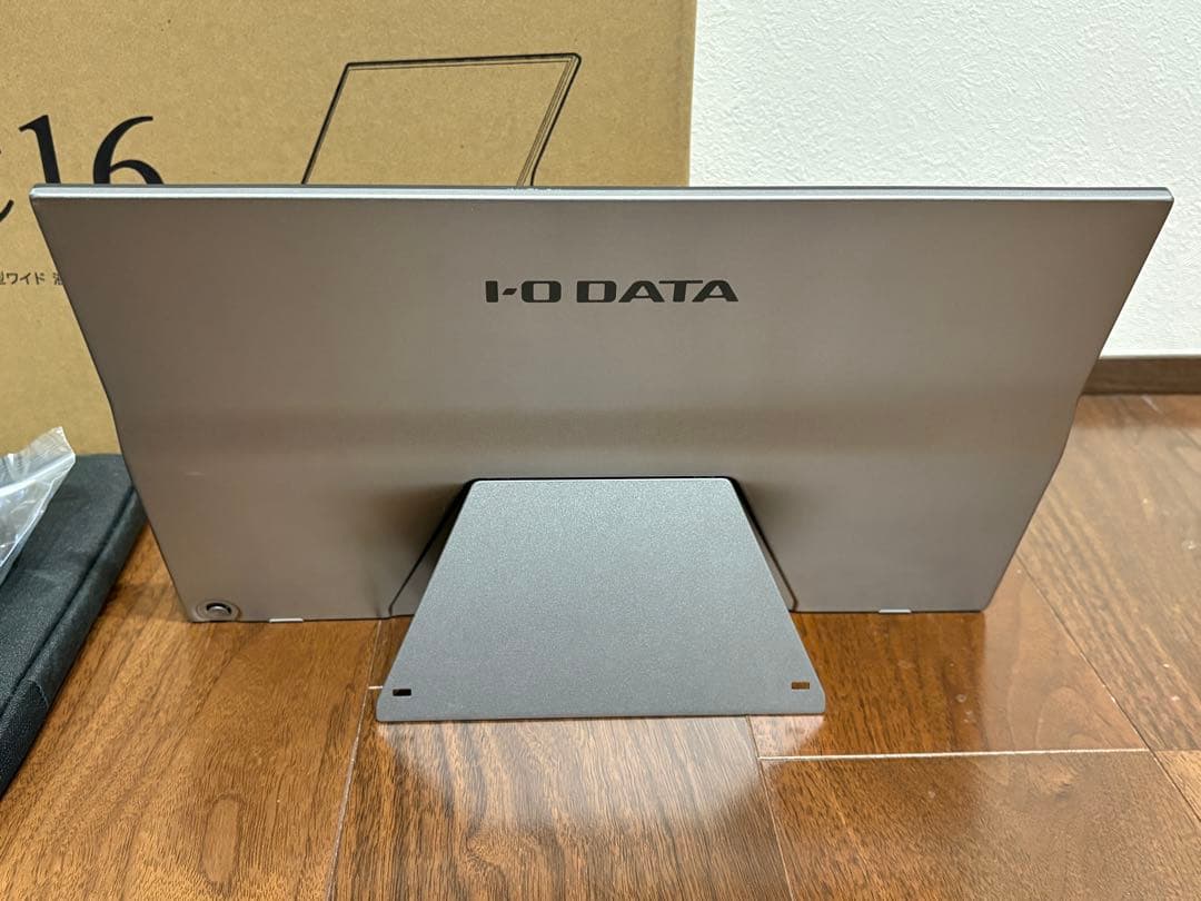 I-O DATA C16 ポータブルモニター 本体