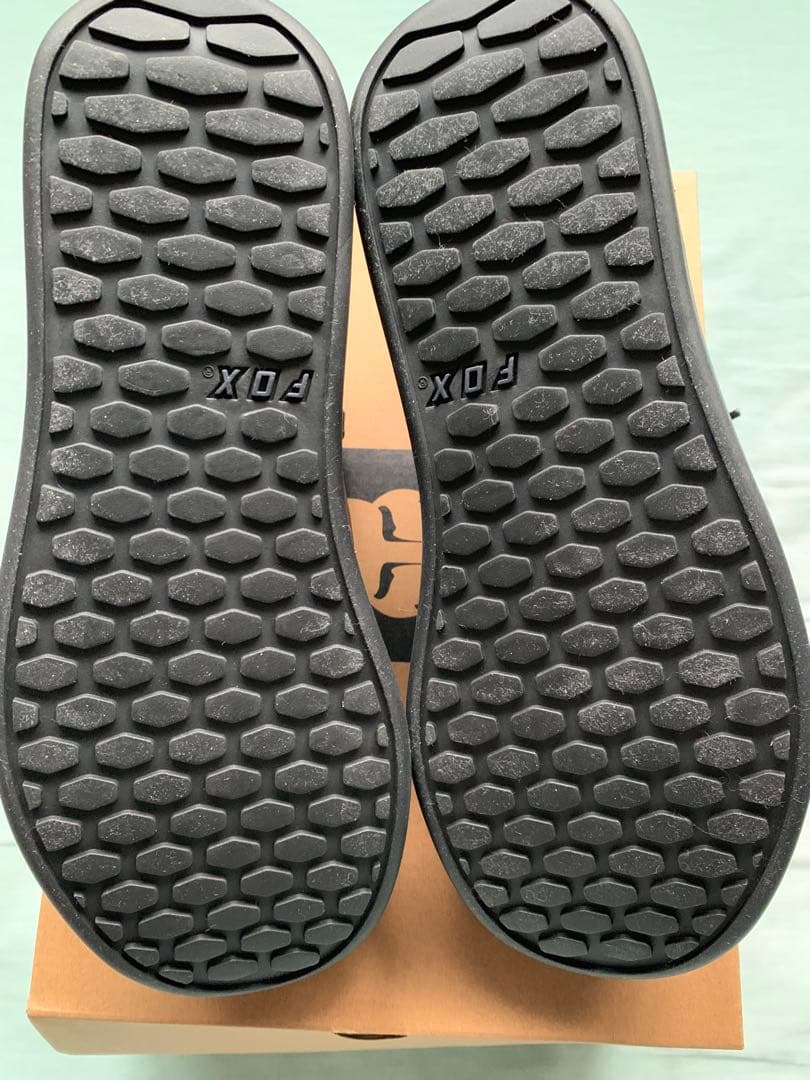 FOX UNIONスニーカー