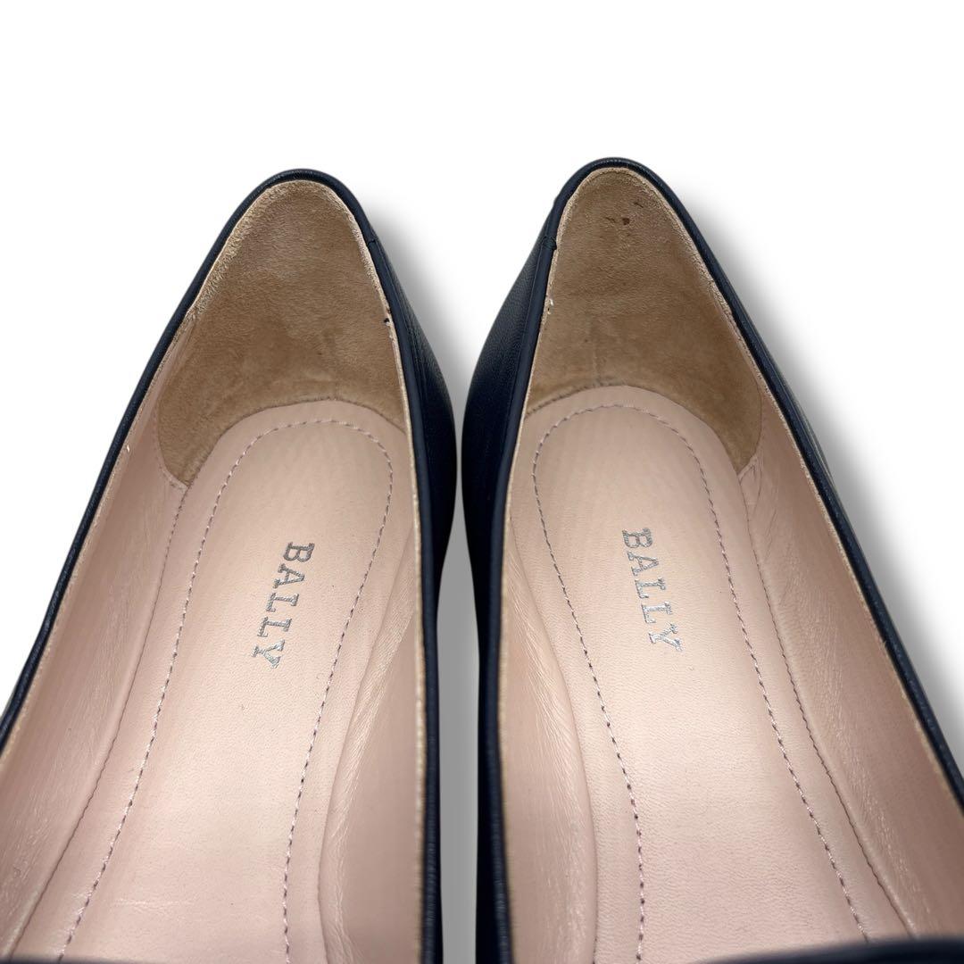 未使用級■BALLY バリー【25.0】フラット パンプス ネイビー レザー