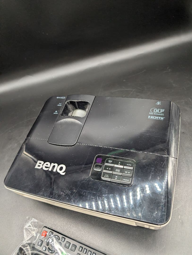 BenQ ベンキュー TH681 プロジェクター DLP ランプ227時間