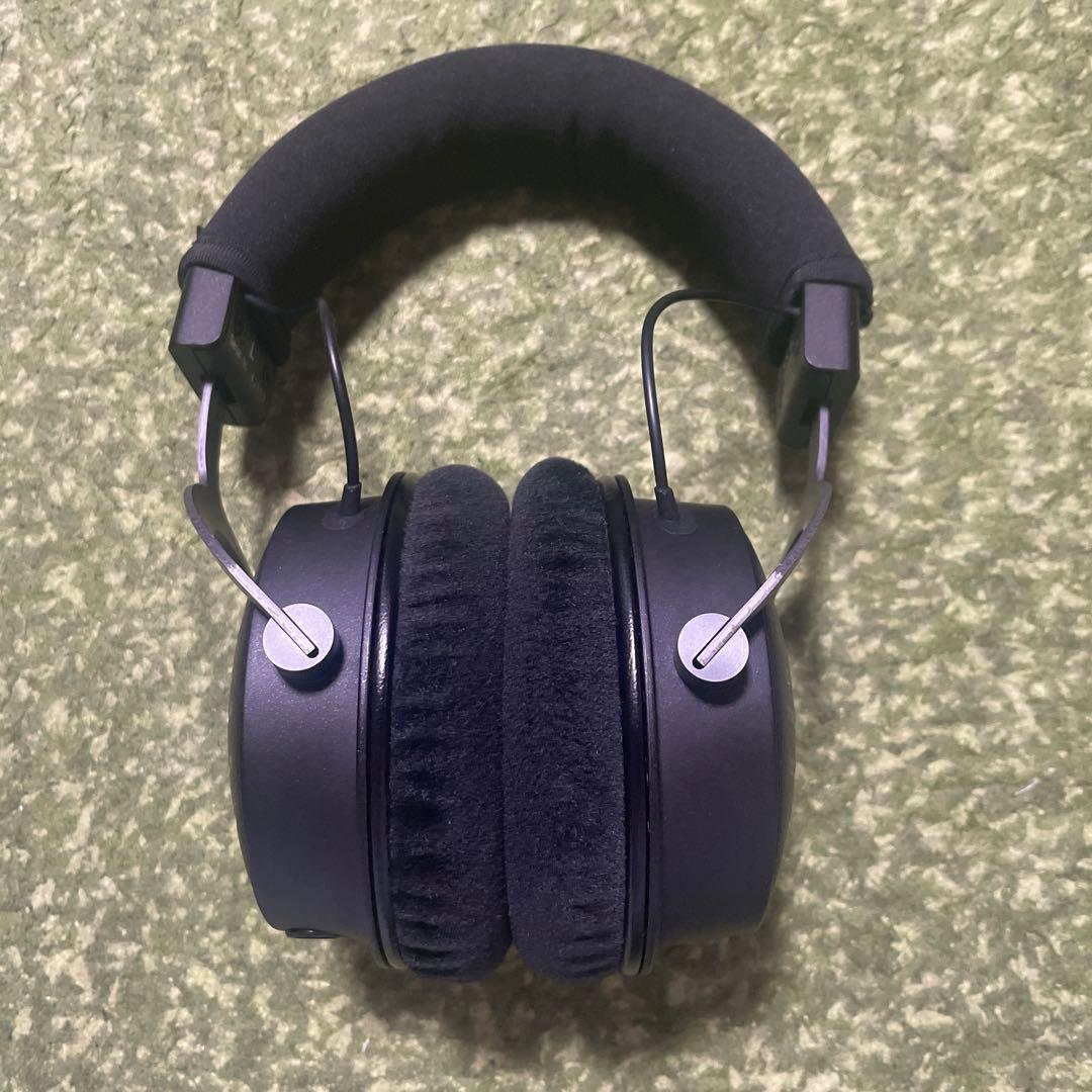 Beyerdynamic DT1990PRO　開放型モニターヘッドホン
