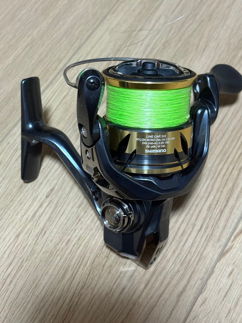 25 アルテグラ 2500 1回使用 美品 箱とpe付き シマノ　shimano