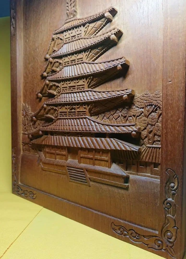 【美品】五重塔　仏教美術　木彫　置物　インテリア　工芸品　美術品　A2867