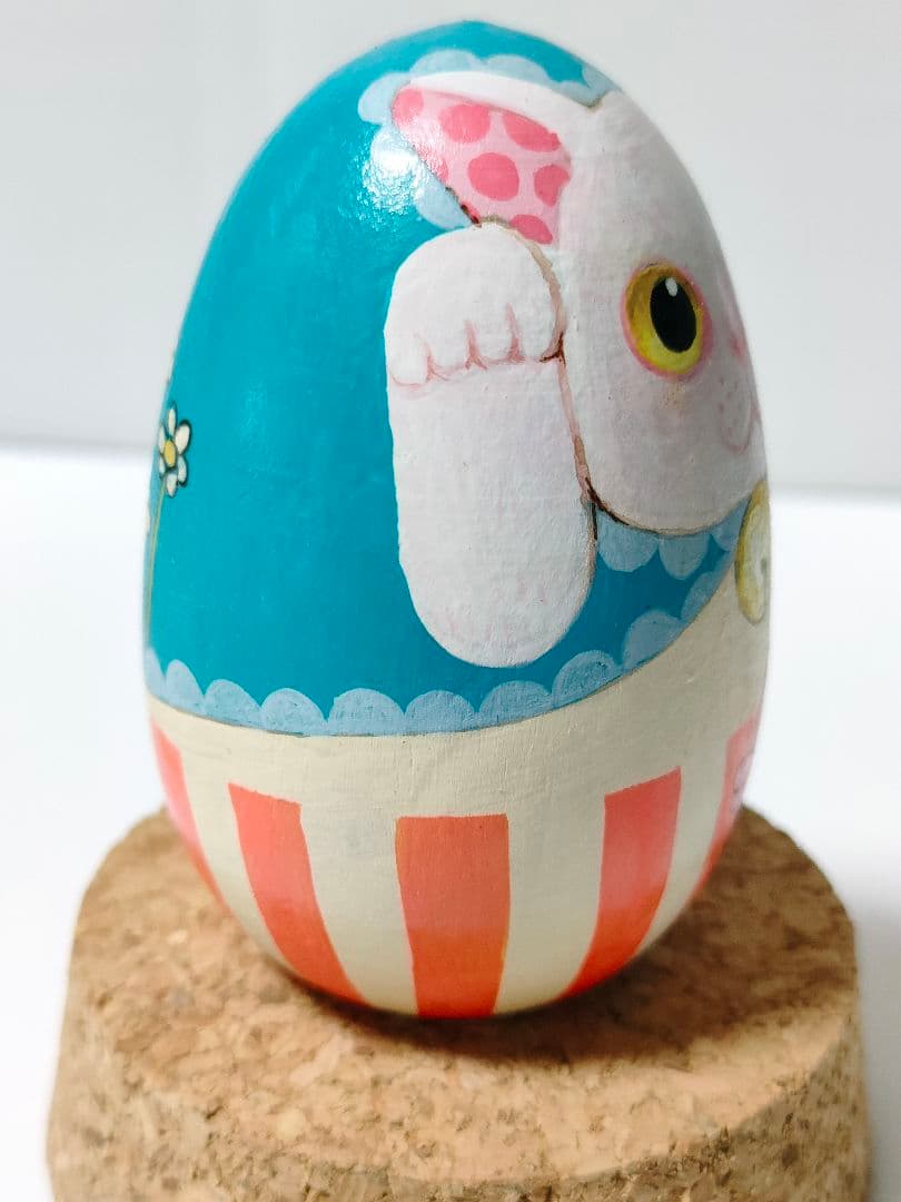 上野ここ　ねこたまご　白猫