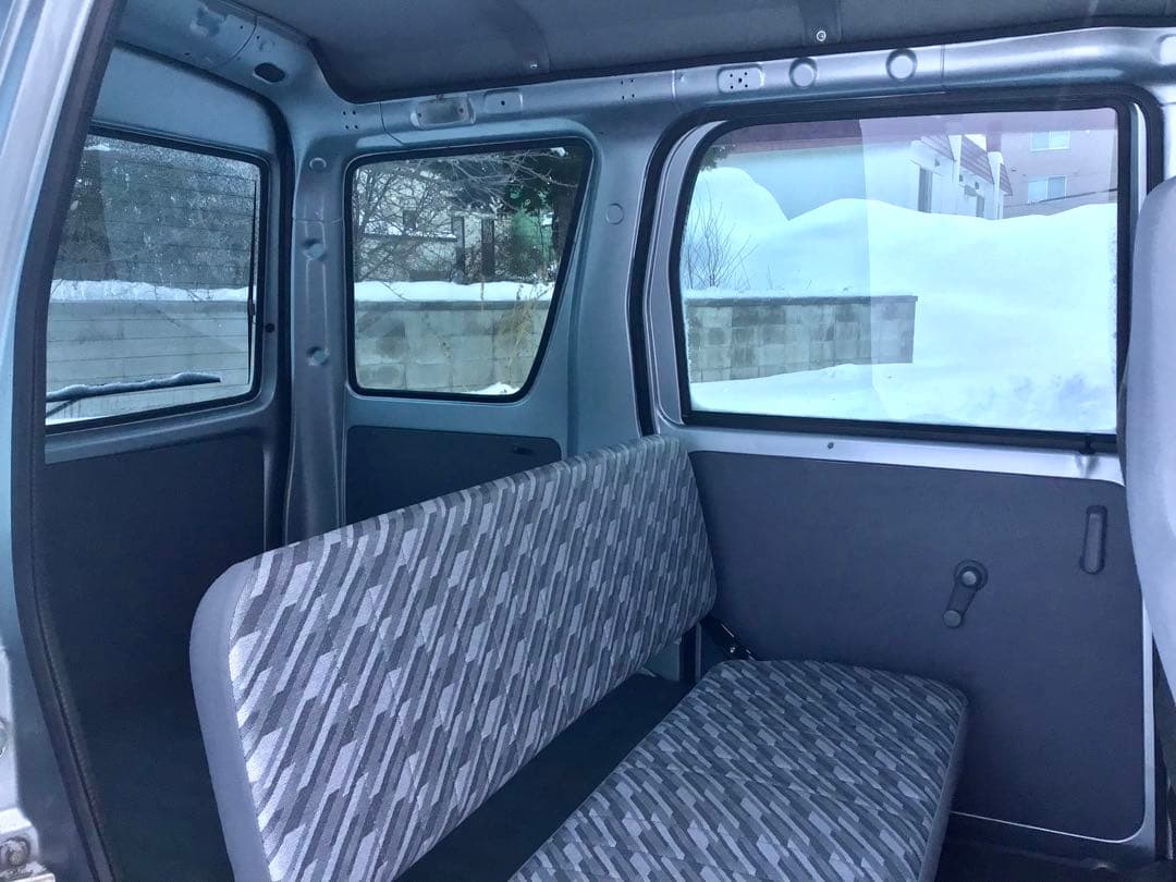 希少！禁煙・本州車！ハイゼットカーゴデラックス4WD MT車 走行7.3万km