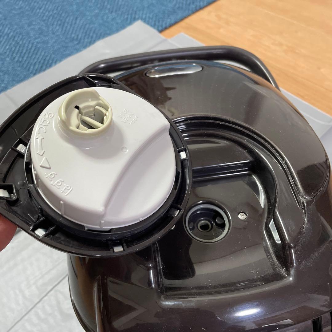 圧力IH炊飯器 NP-ZT10 ブラウン
