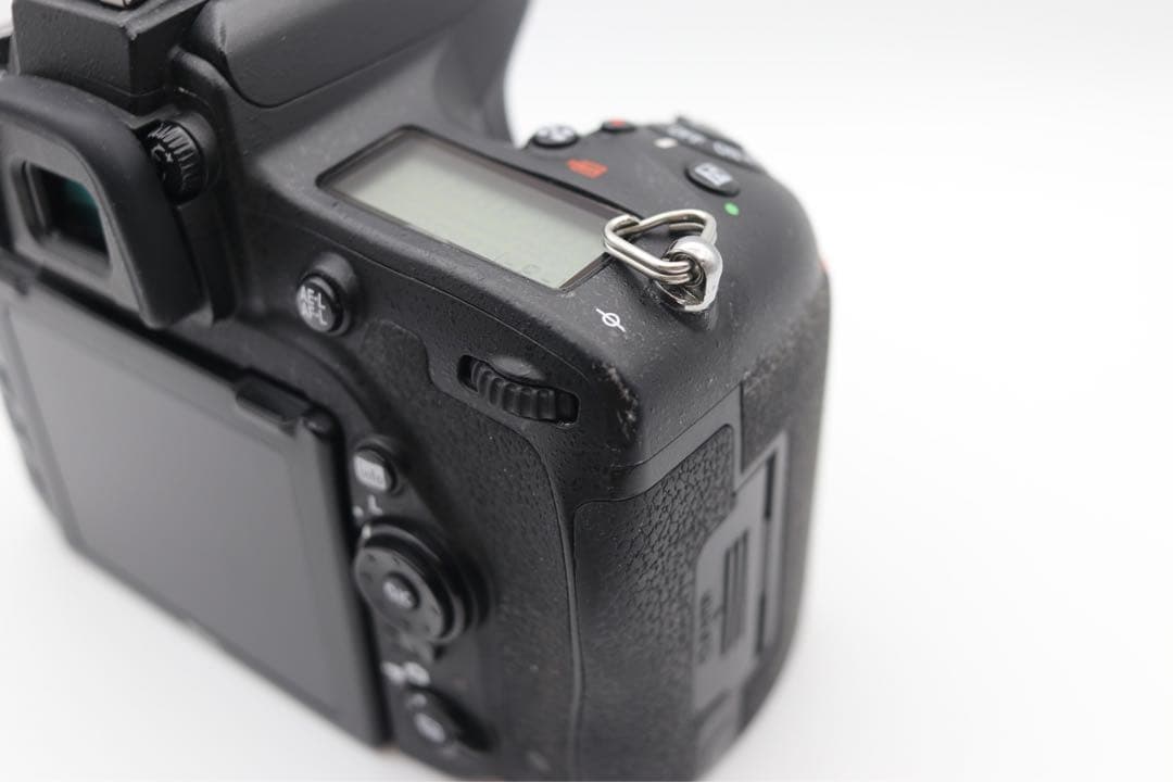 ☆難あり【NIKON】D750 ボディ ニコン