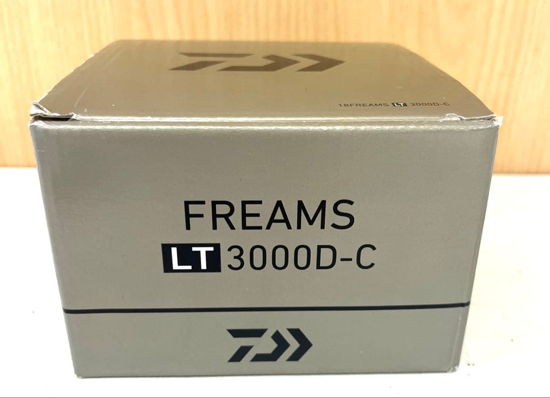 K707 DAIWA FREAMS LT 3000D-C リール 18フリームス