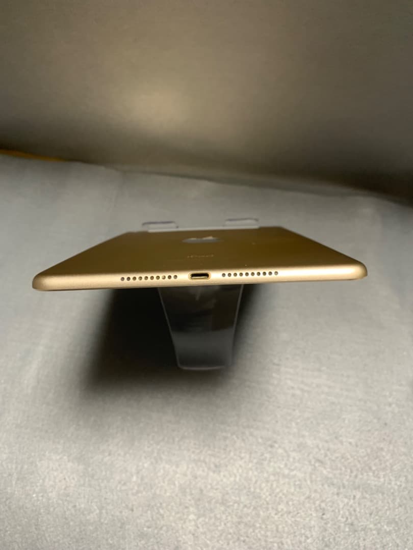 美品 国内版 iPad mini4 128GB Cellular版 ゴールド色