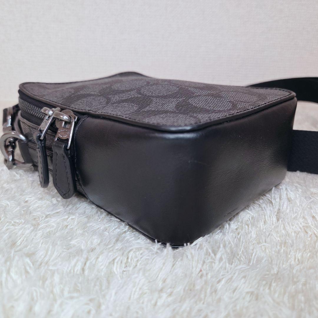 【じゅんいち出品】COACH コーチ クロスボディ 2WAY シグネチャー
