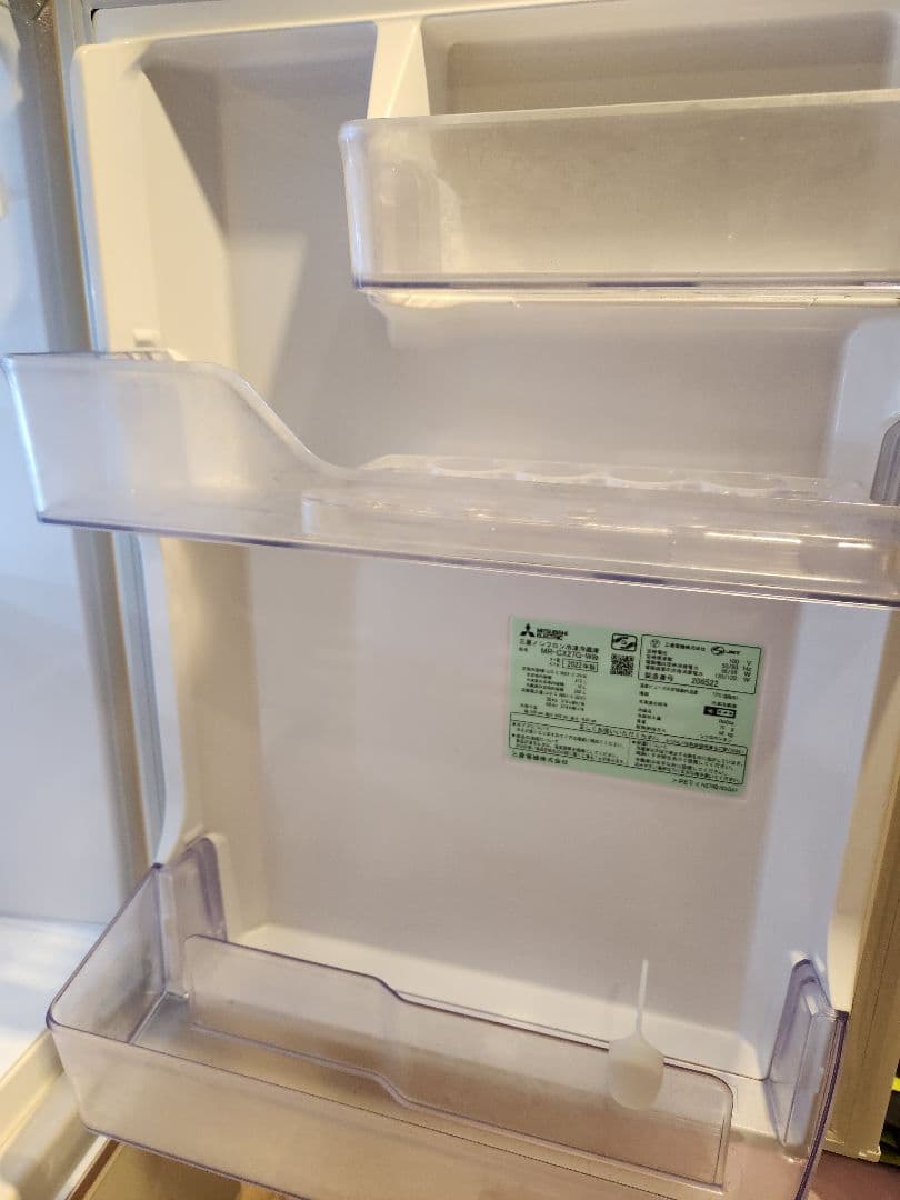 ホワイト冷蔵庫 調整棚付き