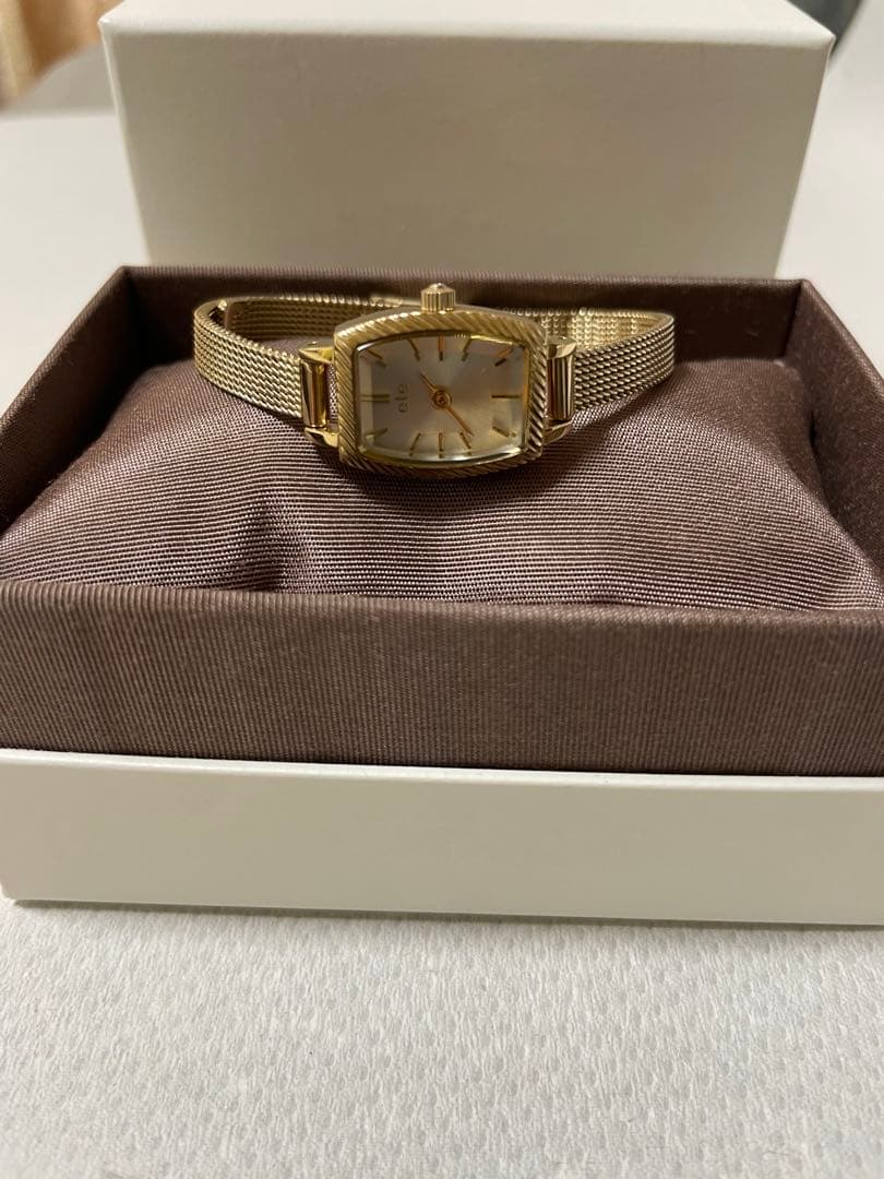 ete トノー型ゴールド メッシュバンド 時計