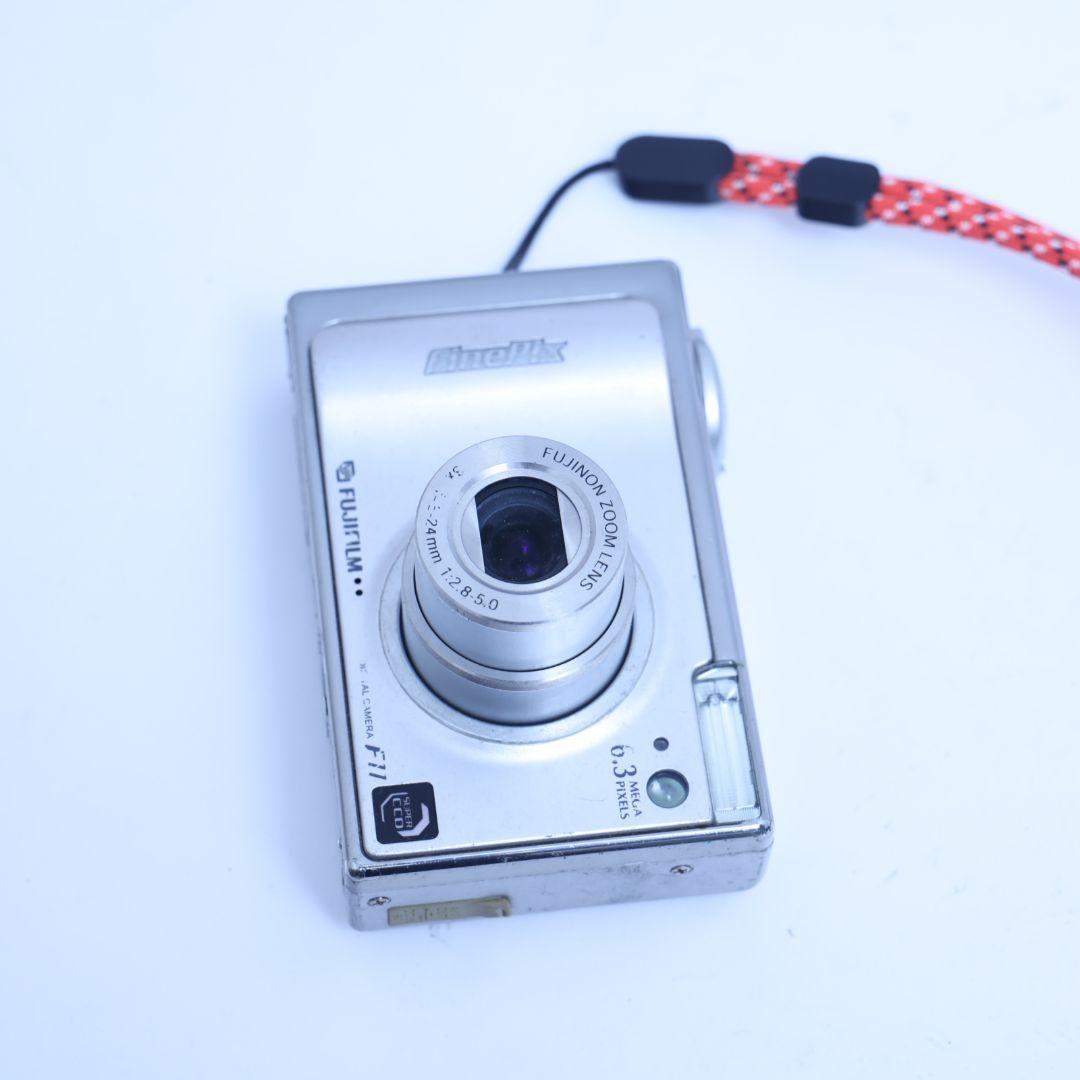 スマホ転送可 FUJIFILM F11 デジタルカメラ メモリーカード他 付