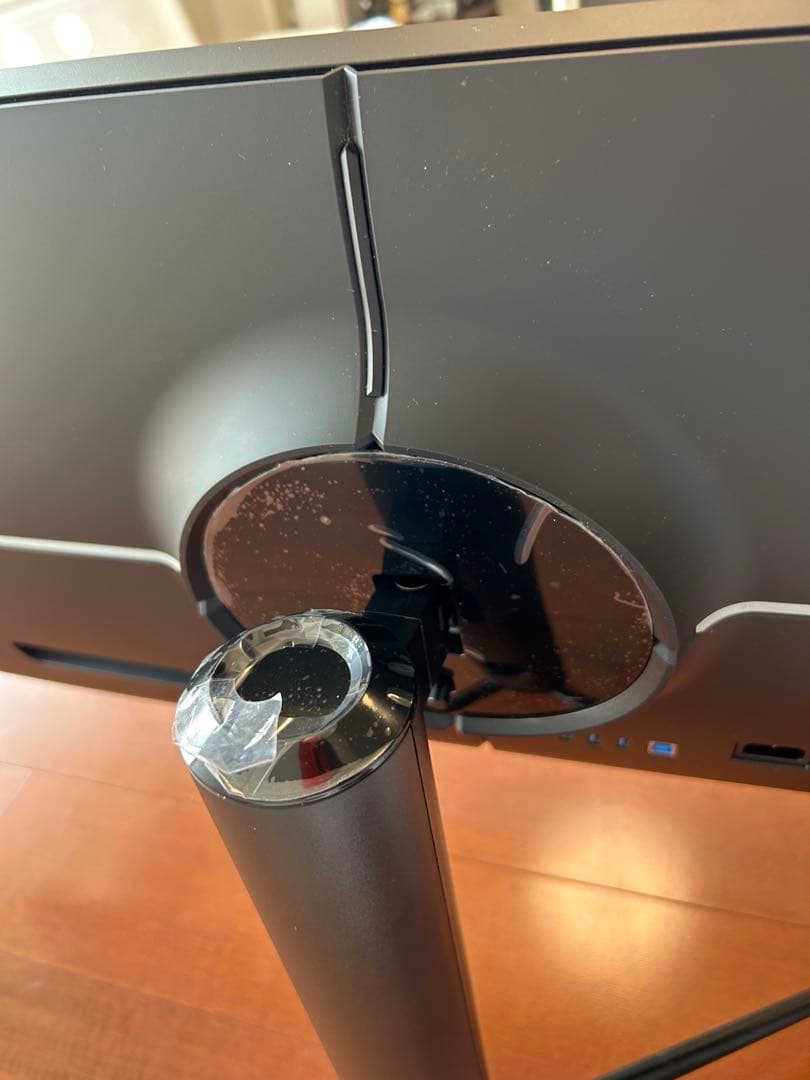 INNOCN 43.8インチ モニター　3840*1080 ウルトラワイド