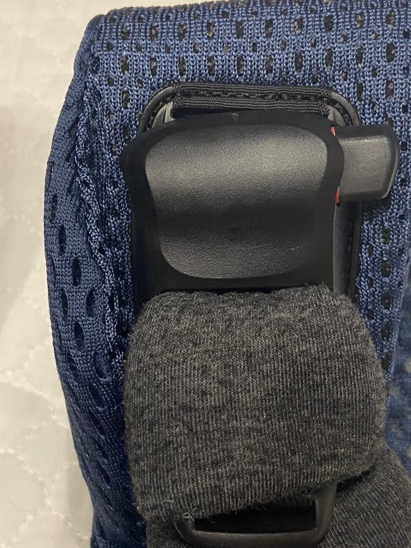 ベビービョルン　抱っこ紐　ハーモニー　ネイビーブルー