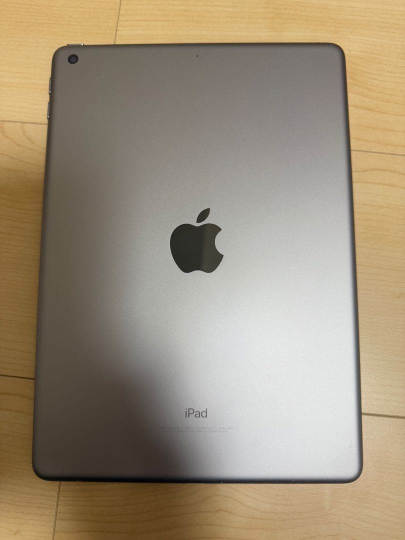 値下げ！美品 Apple iPad 第6世代 32GB Wi-Fiモデル