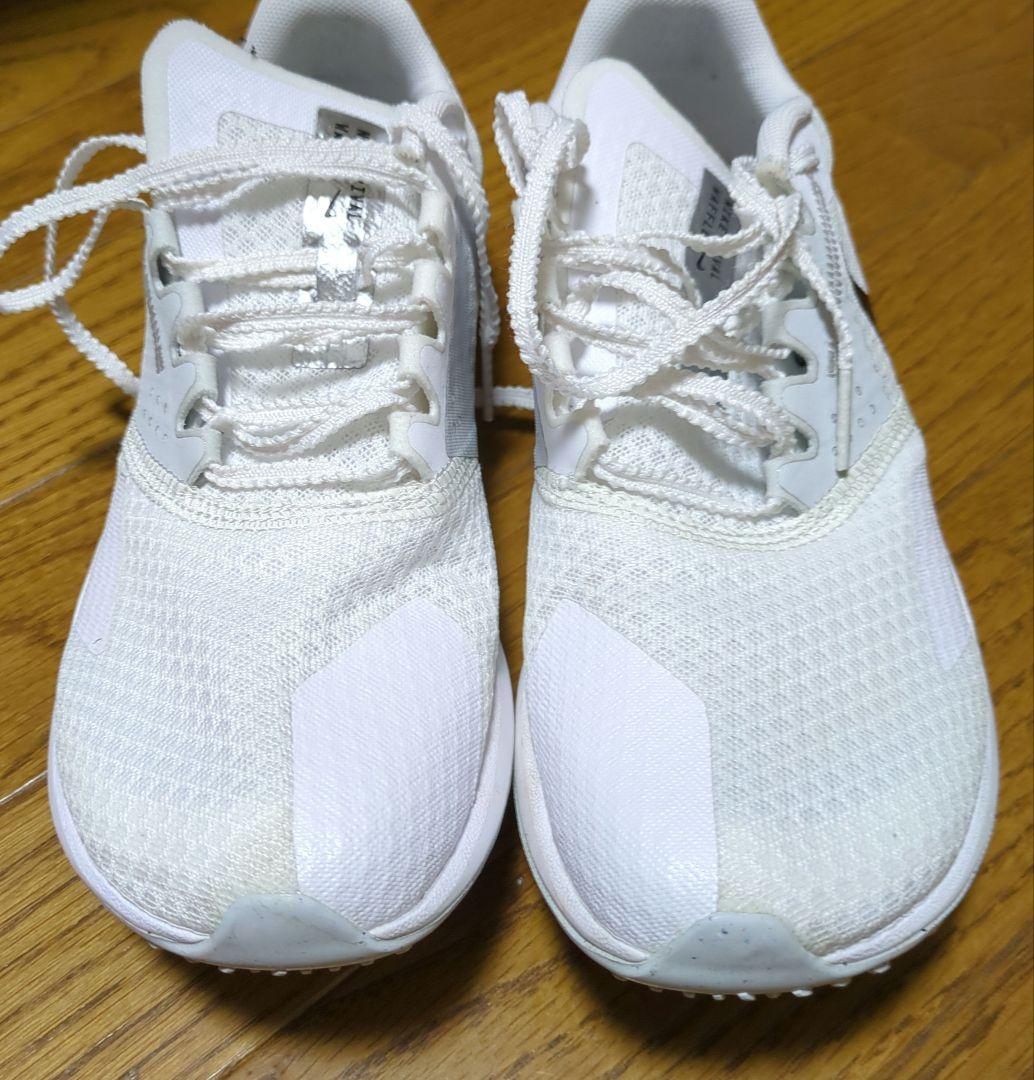Nike Zoom Rival Waffle 6 　24cm　箱無し