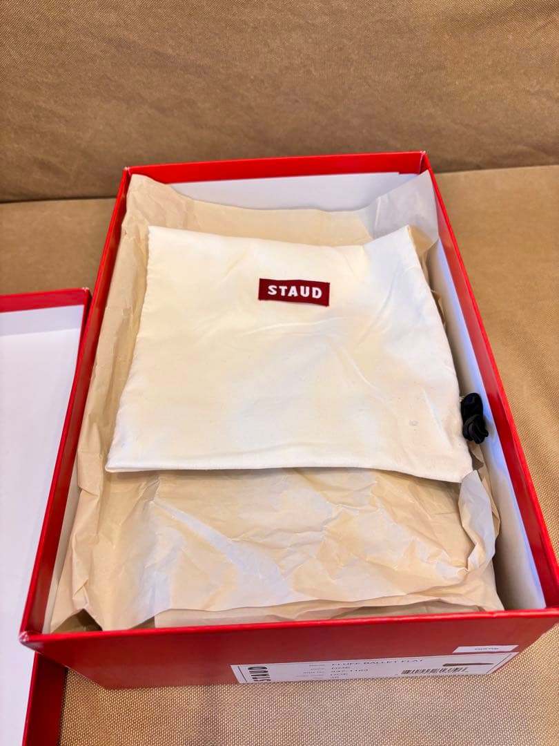 【新品・未使用】STAUD FLUFF BALLET FLAT