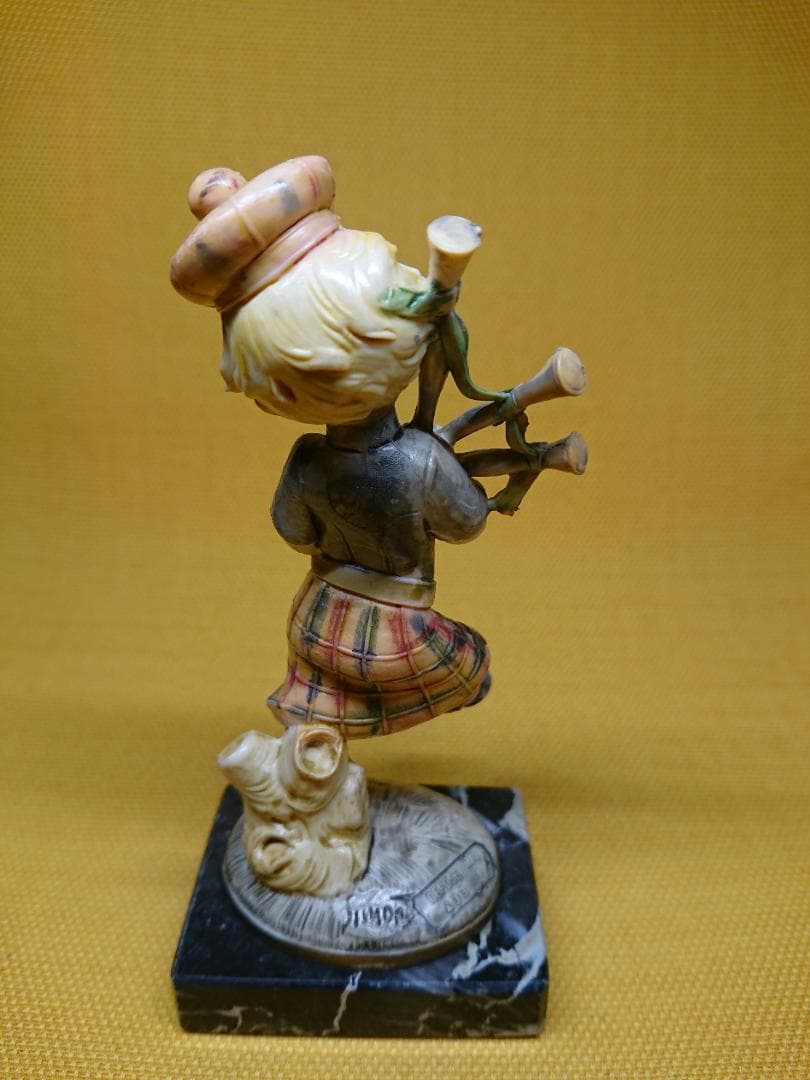 人形　彫像　イタリア　オブジェ　置物　インテリア　工芸品　美術品　A1436