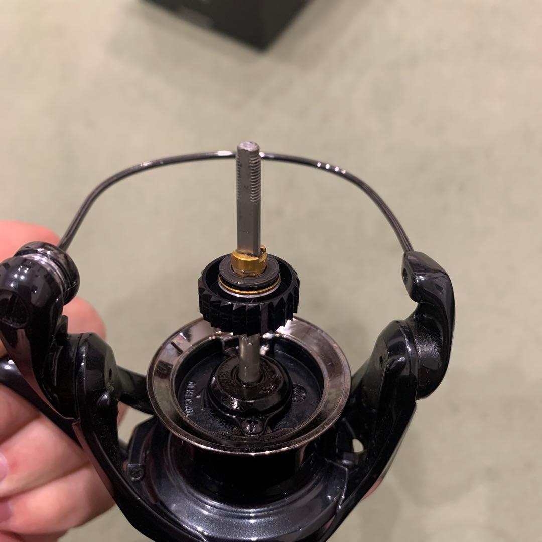 美品　シマノ 19Vanquish 2500S