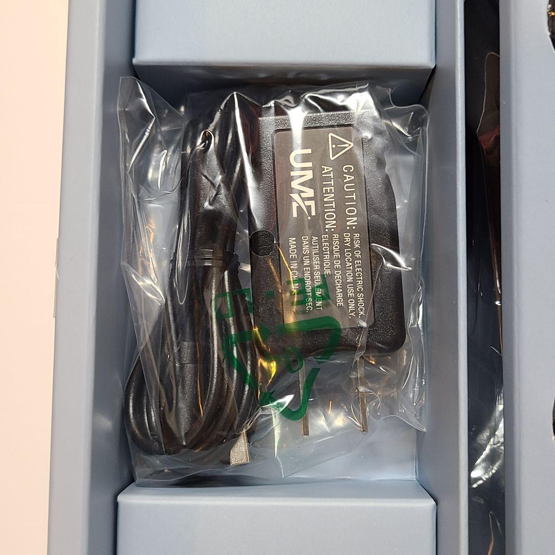 ヤーマン　メディリフト　EP-14BB　家庭用美容器　美顔器　シリコンマスク