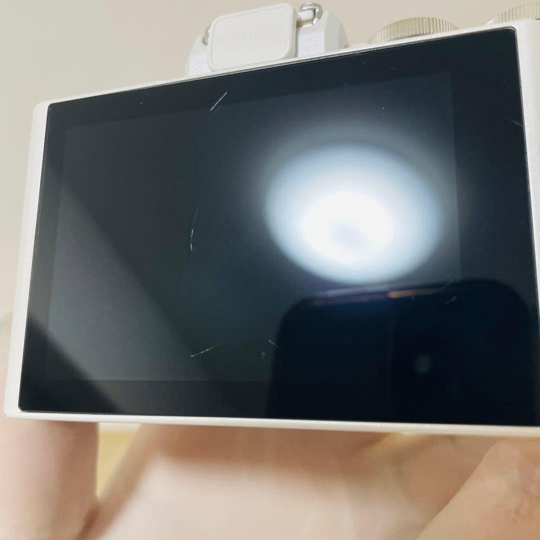 ★極美品★ OLYMPUS PEN Lite E-PL7 ダブルズームキット