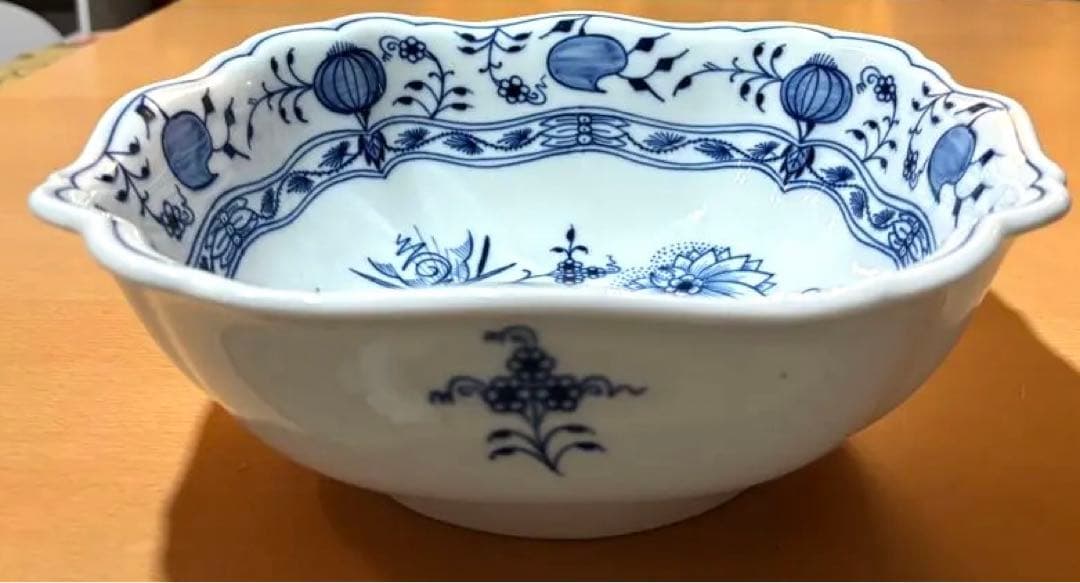 マイセン　ブルーオニオン　27センチ　特大スクエアボウル