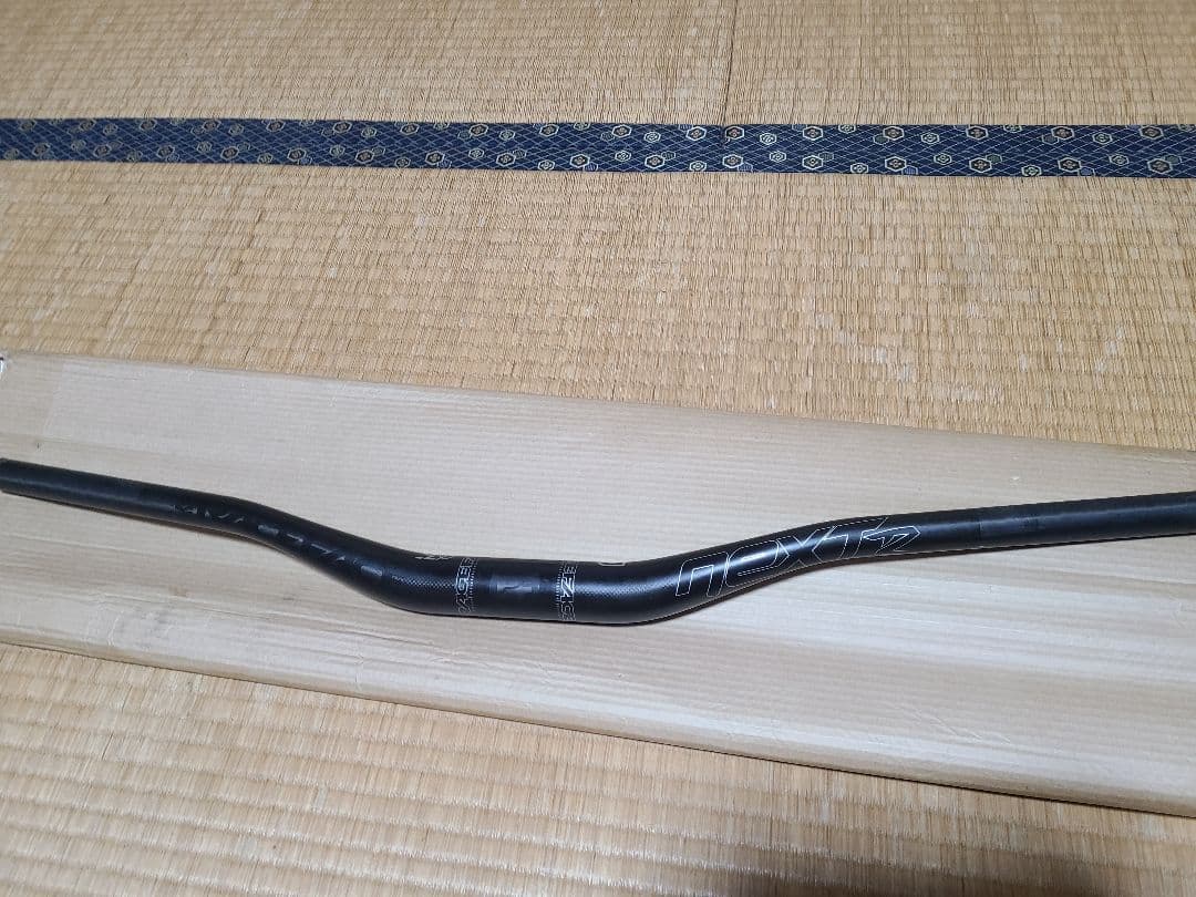 Industry nineステム＋Race Face Next2 ハンドルバー