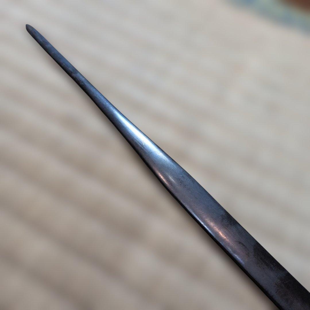 笄(こうがい)　猪に花の図