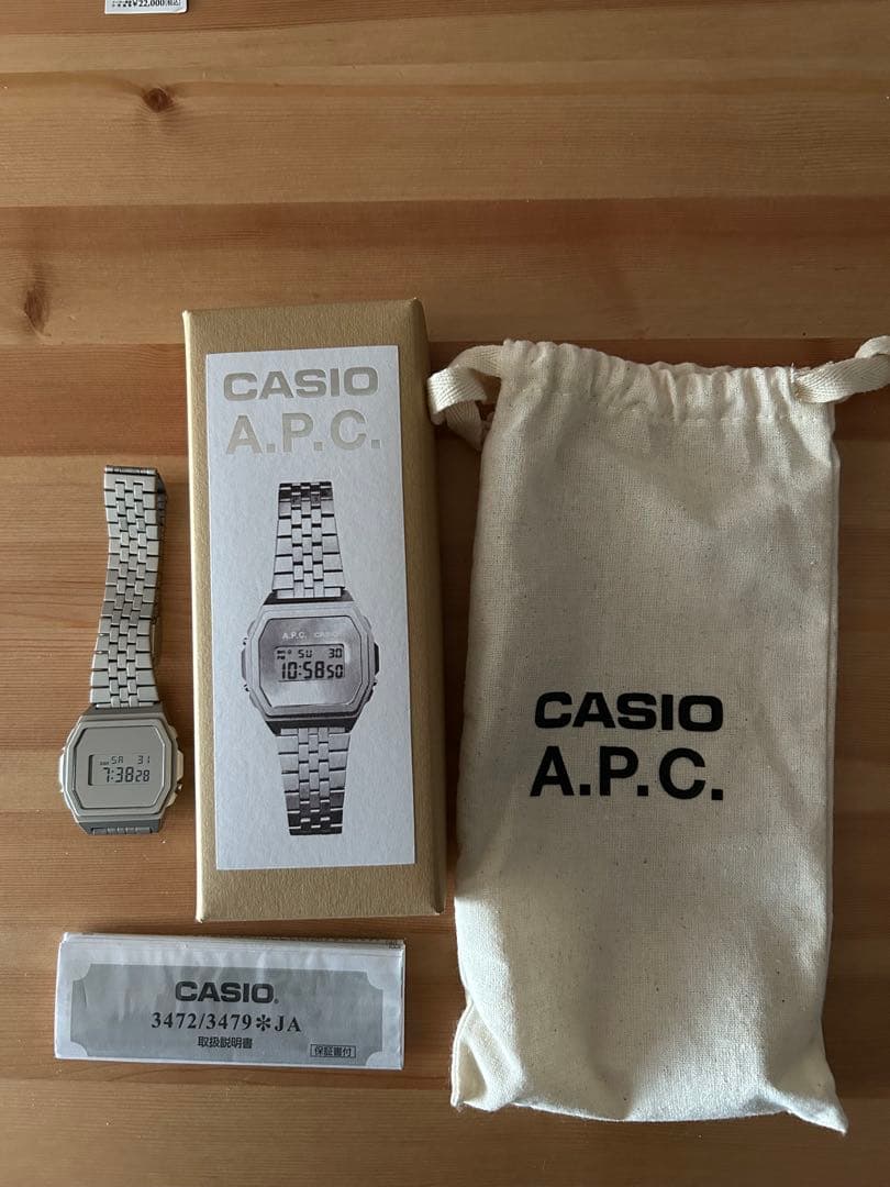 A.P.C. × CASIO チープカシオ　CLASSIC A1000