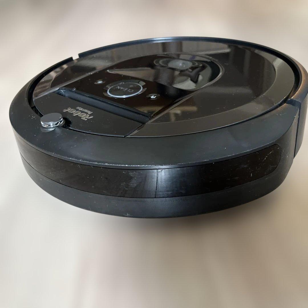 iRobot Roomba i7+ (ルンバ　i7+) ロボット掃除機本体