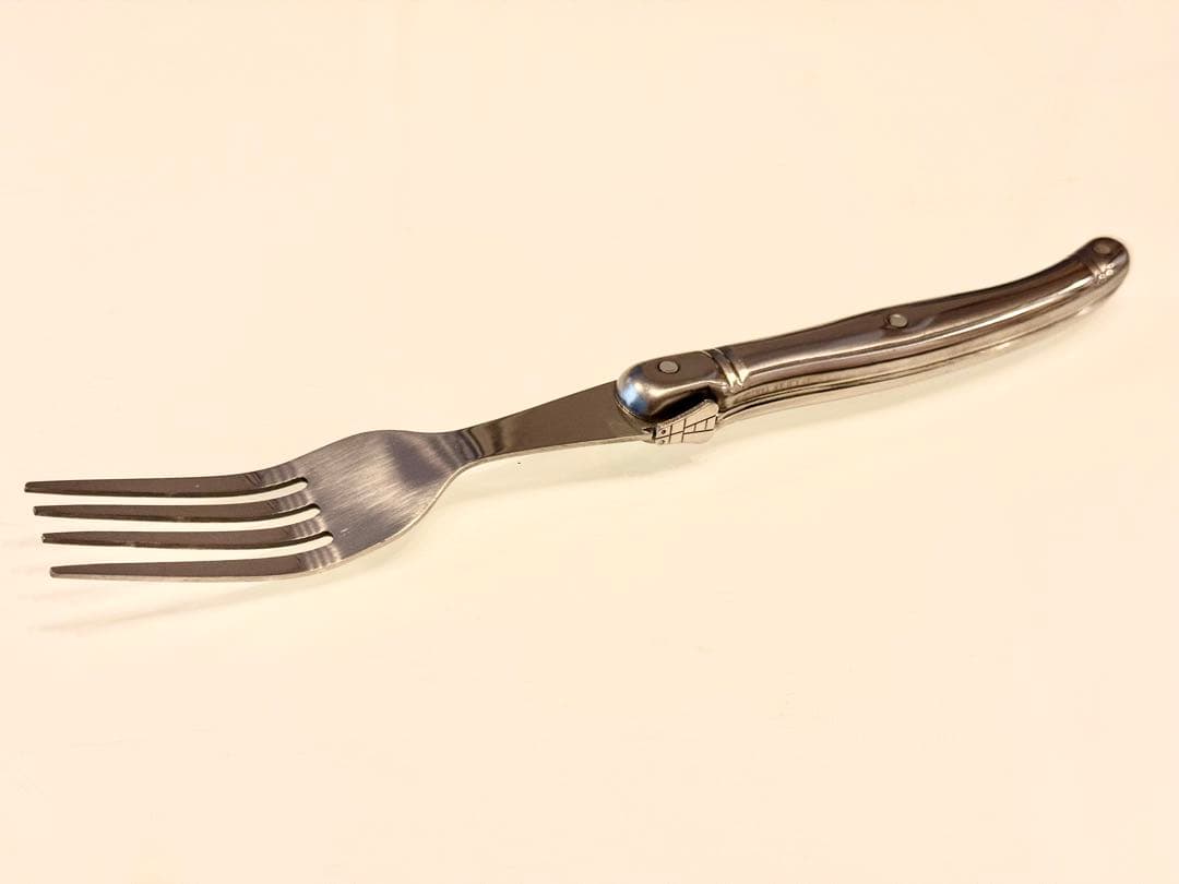 Laguiiole elite カトラリーセット 24本入り　シルバー　刻印入り