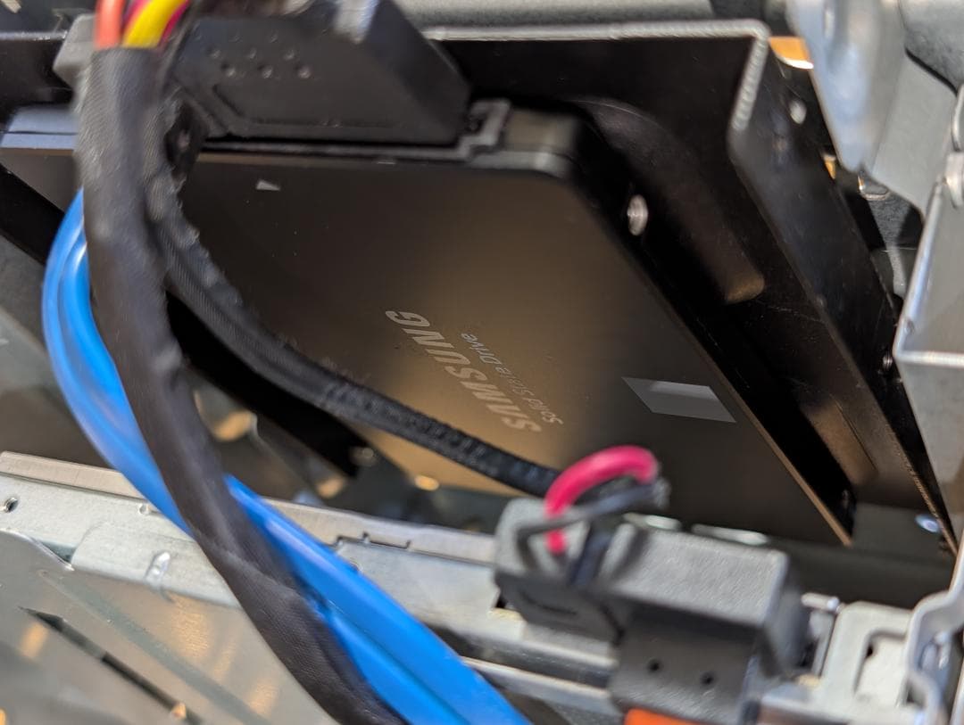 DELL Vostro 3660 デスクトップPC GTX 1650内蔵