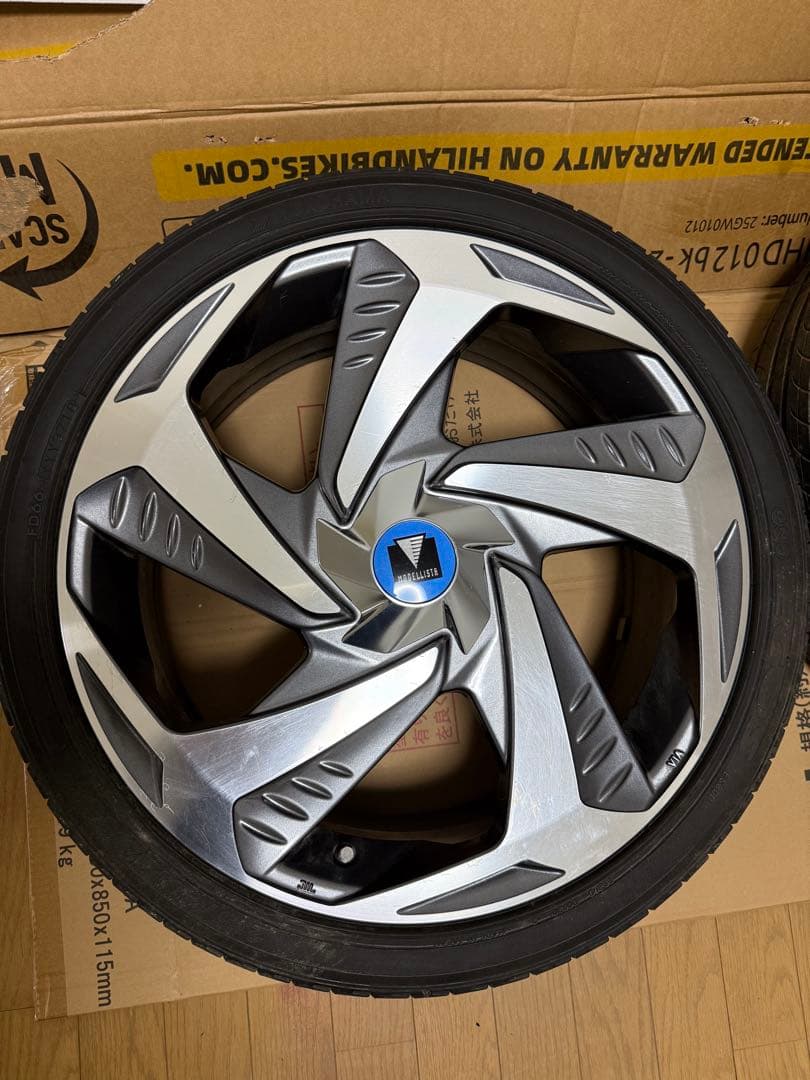 プリウス モデリスタ ホイール 18インチ