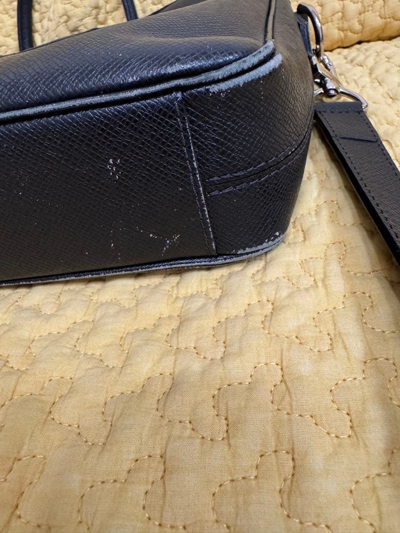 ルイヴィトン　タイガ　ポルト ドキュマン・ヴォワヤージュ　M30925