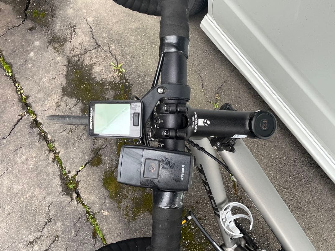 TREK アルミロードバイク サイコン付き