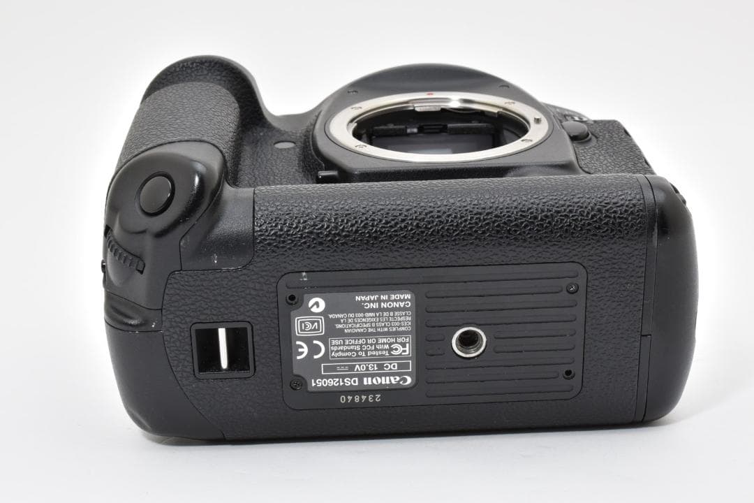 キャノン Canon EOS-1D Mark II DIGITAL ボディ