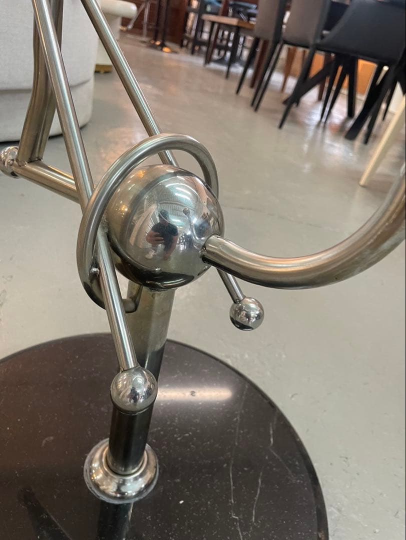 ガラス　コーヒーテーブル