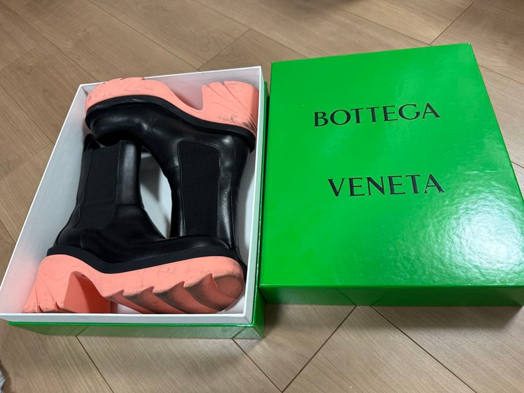 BOTTEGA VENETA ボッテガヴェネタ レザーブーツ　チェルシーブーツ