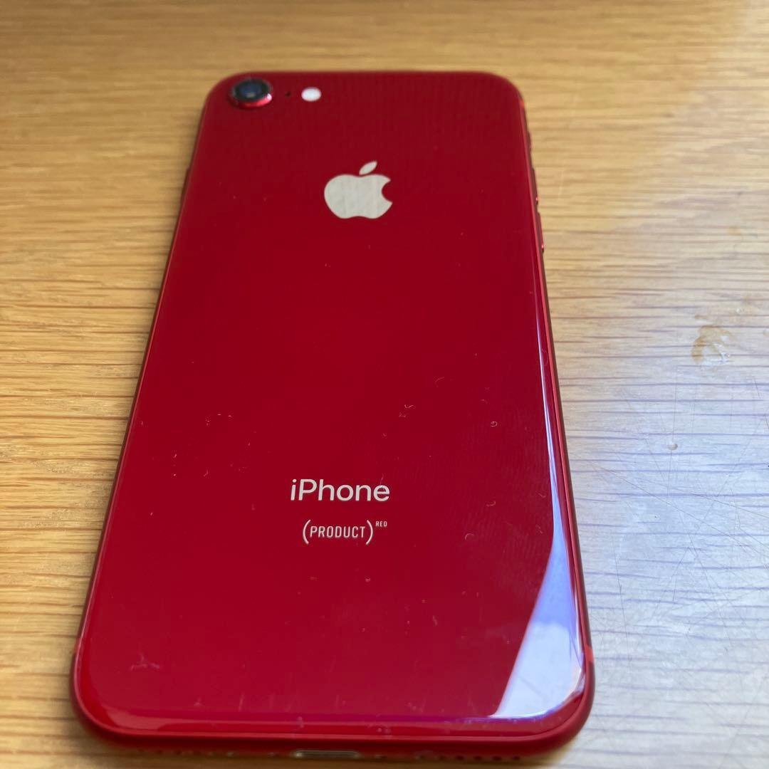 iPhone 8赤