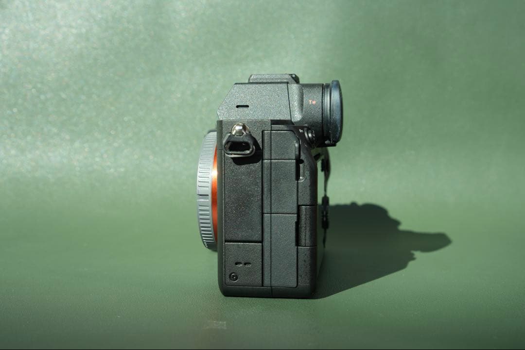 【美品】SONY α7IV ILCE-7M4レンズキット,ソニーミラーレス一眼