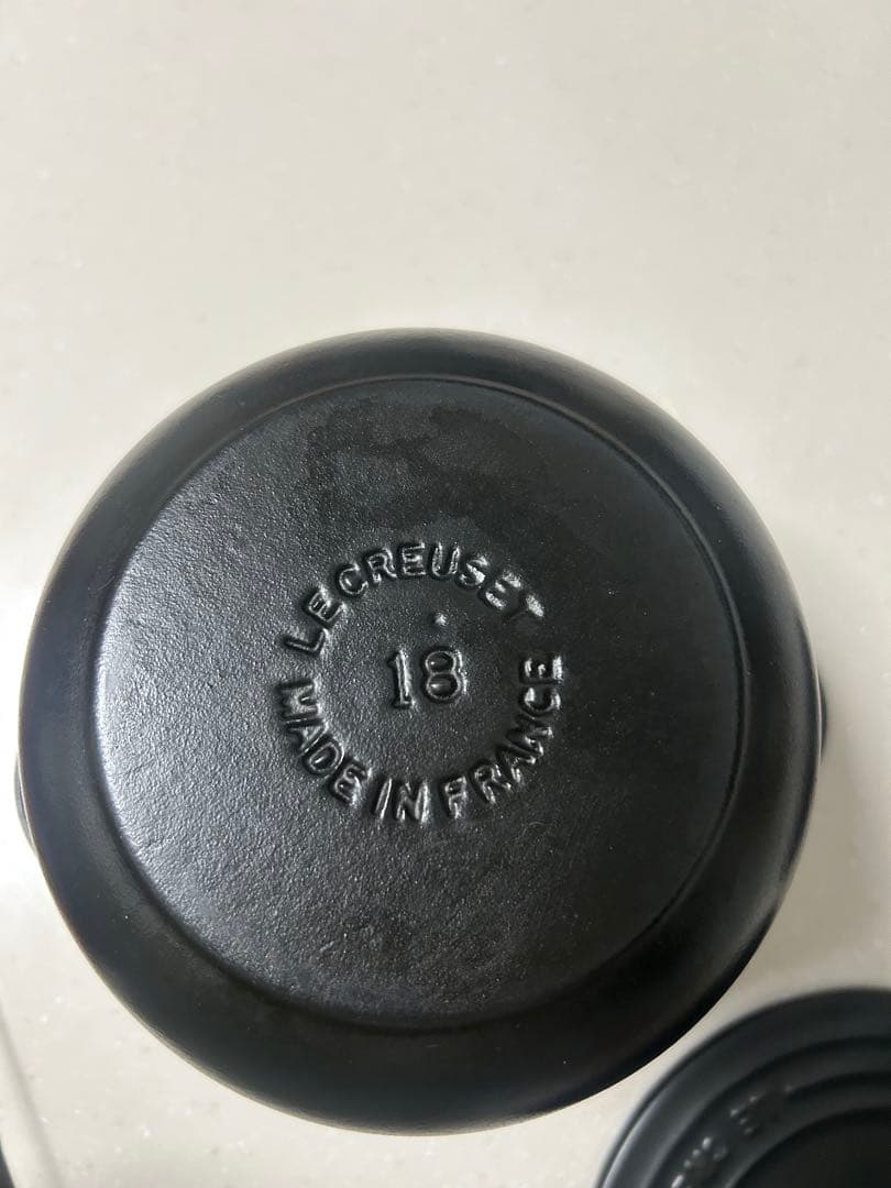 Le Creuset ココットエブリィ18 黒