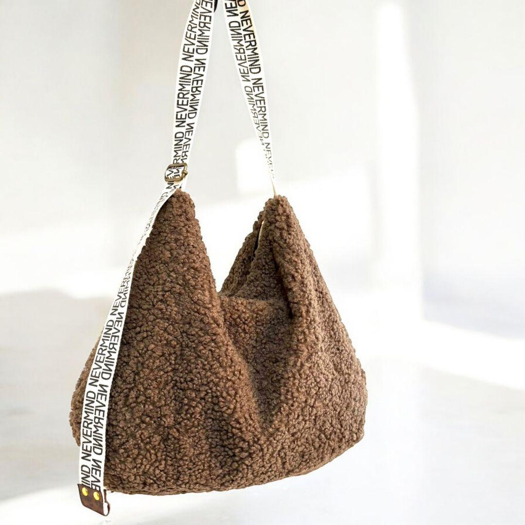 ゆるっと抜け感バッグ／ブラウンボア