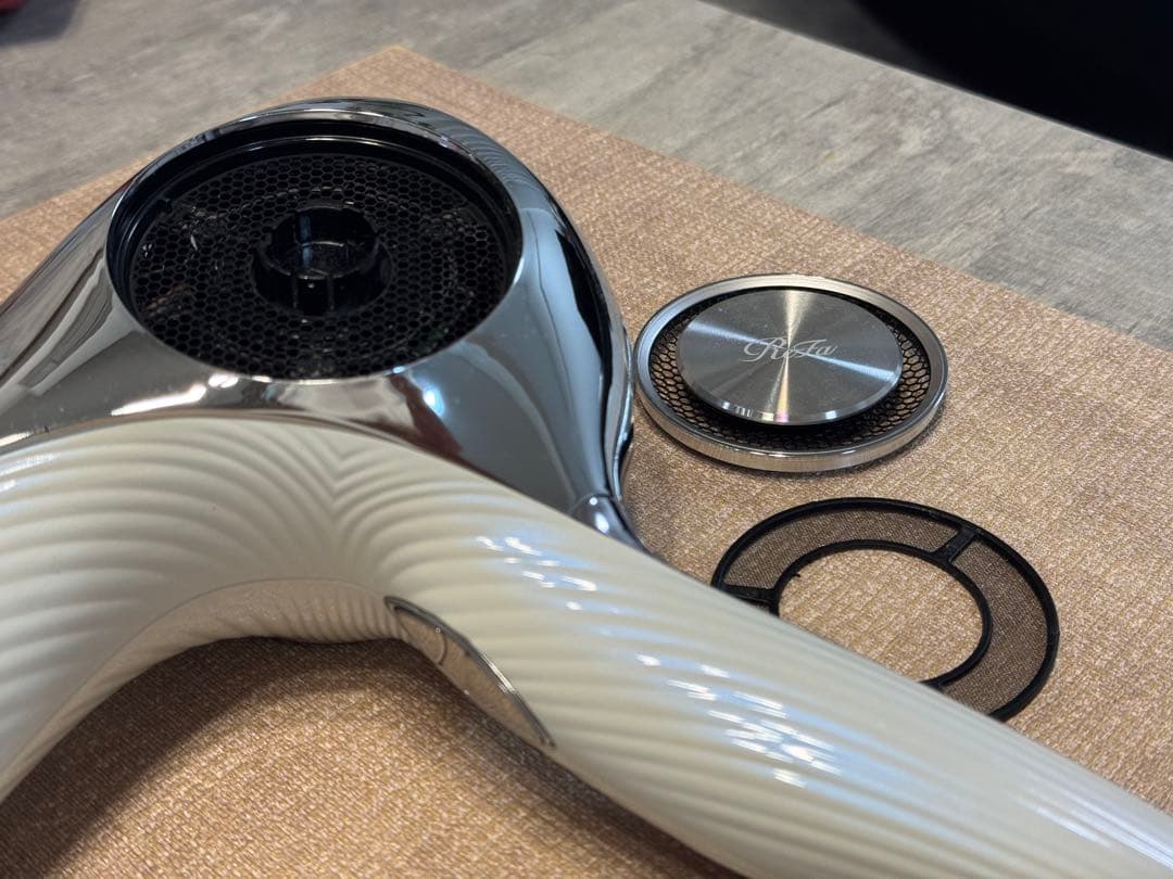 L*i様 ReFa リファビューテック　ドライヤープロ　RE-AJ02A