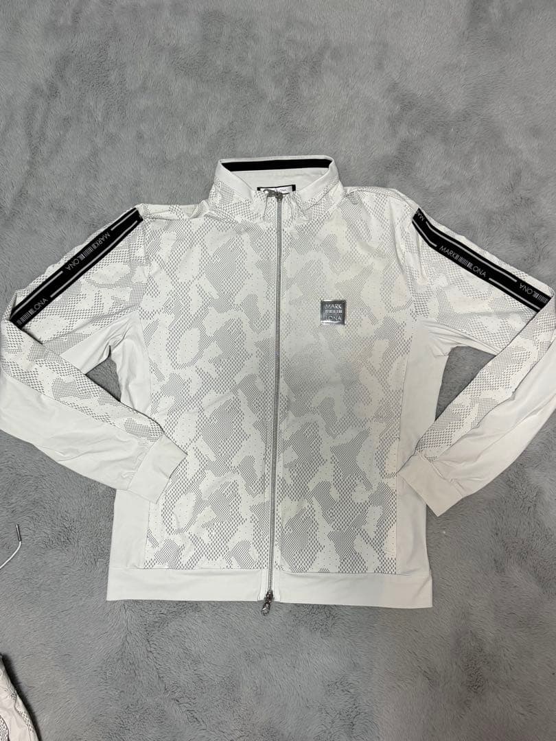 MARK&LONA CODEシリーズ　セットアップ