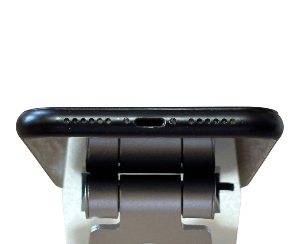 【iOS最新バージョン】 iPhone XR 64GB SIMフリー