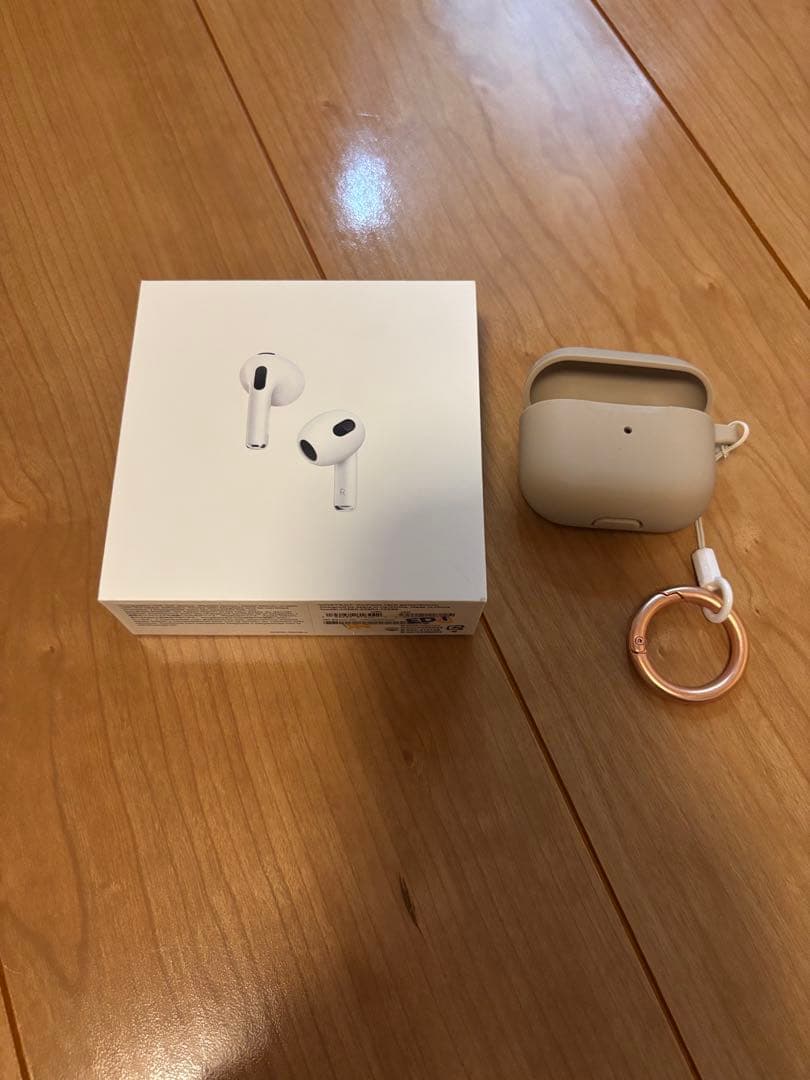 Apple AirPods 3rd Generation 本体 充電ケース付き