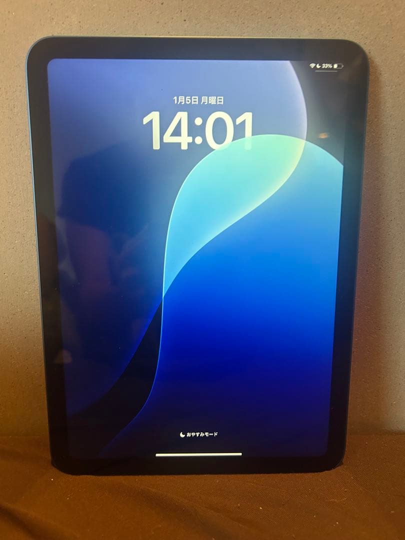 Apple iPad 10.9インチ 青色 本体