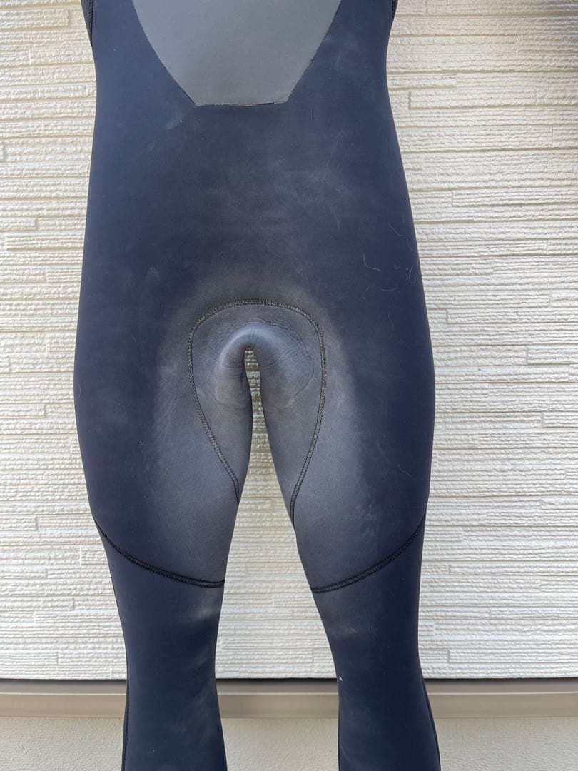 Billabong 迷彩柄 セミドライスーツ