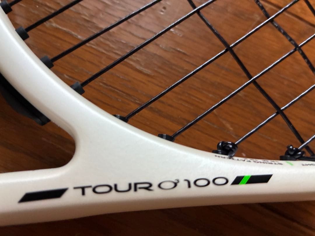 硬式テニスラケット　Prince tour O3 100 （290g）G1